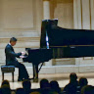 Meet your Posher, Chris